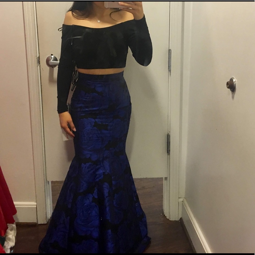 2 piece prom dress